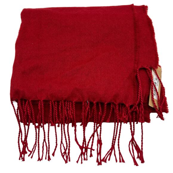 NEW Steve Madden Cozy Blanket Scarf with Fringe Trim in Winter Red Oblong NWT - Picture 4 of 16